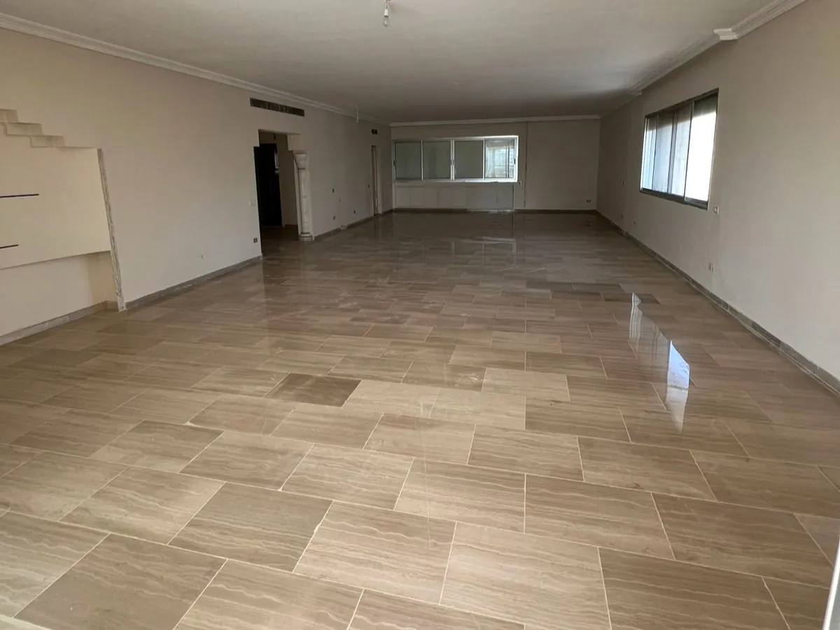 Spacious Apartment with City View For Rent in Koraytem, Ras Beirut — photo 3