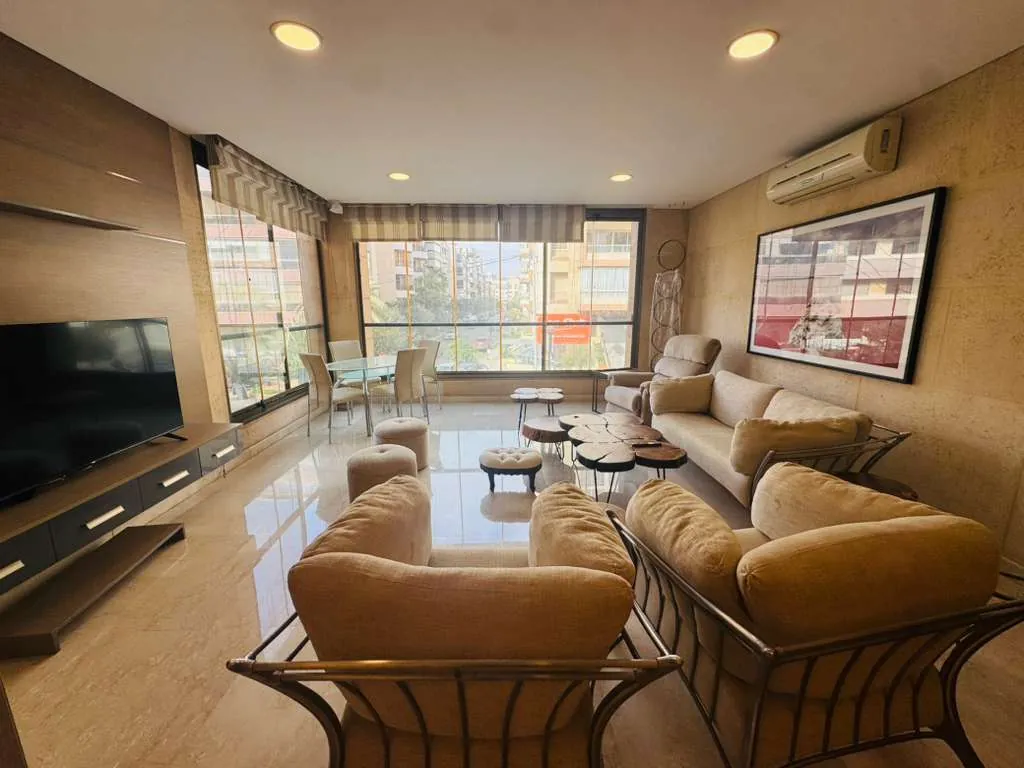 Amazing Unfurnished 4-Bedroom Apartment For Sale in Jnah, Beirut — الصورة 8