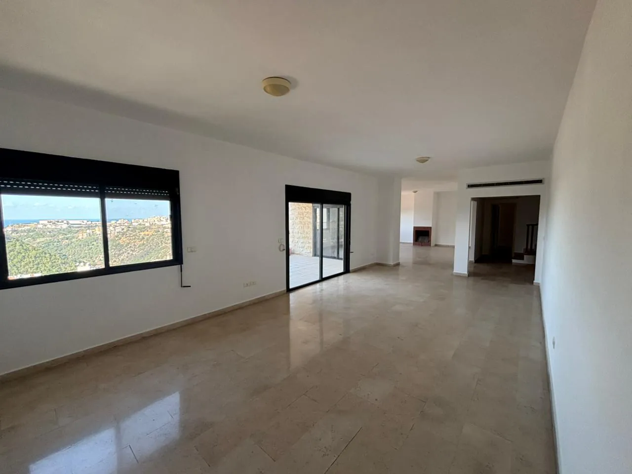 Duplex Apartment For Rent in Zikrit — الصورة 2