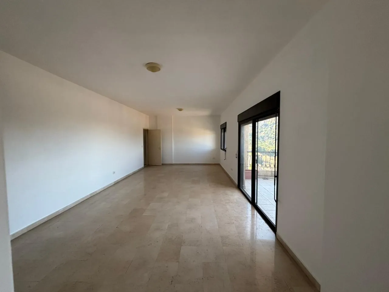 Duplex Apartment For Rent in Zikrit — الصورة 4