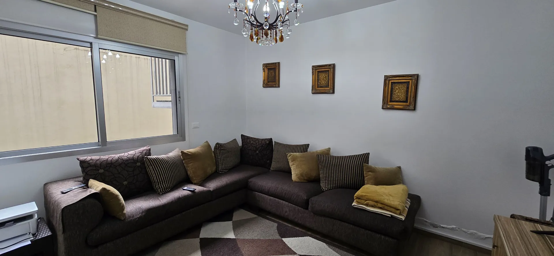 Nicely Decorated Apartment For Sale in Ras El Nabeh, Beirut — الصورة 4
