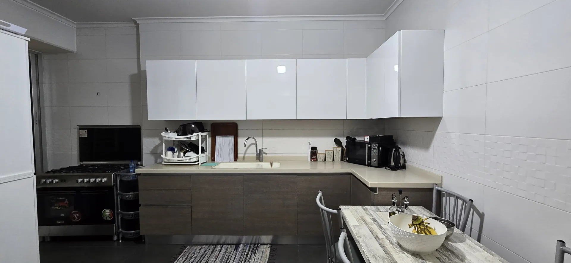 Nicely Decorated Apartment For Sale in Ras El Nabeh, Beirut — الصورة 6