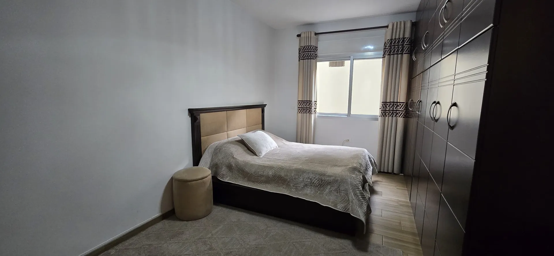 Nicely Decorated Apartment For Sale in Ras El Nabeh, Beirut — الصورة 7