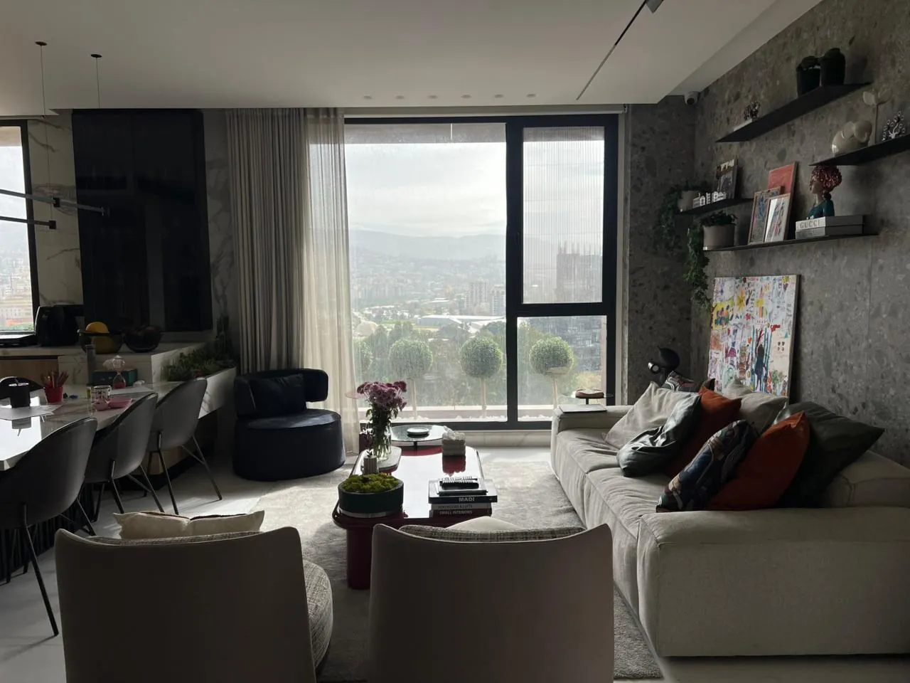 Luxurious 3-Bedroom Apartment For Sale in Achrafieh, Sioufi