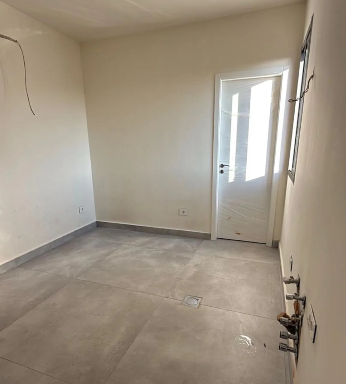 Brand New 3-Bedroom Duplex For Sale in Dbayeh — الصورة 4