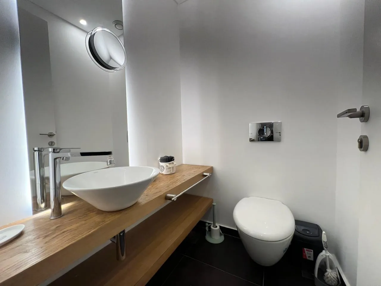Beautifully Furnished Apartment For Rent in Achrafieh, Nazareth — الصورة 8