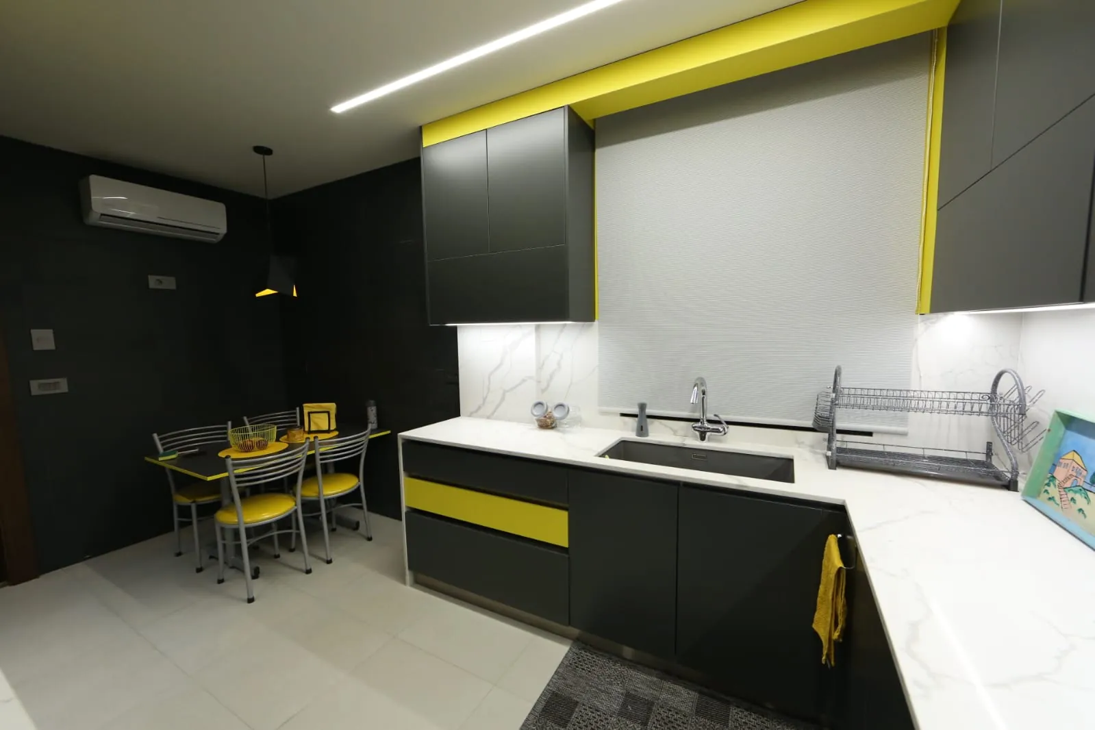 Fully Furnished Renovated Decorated Apartment For Sale in Aamchit — الصورة 5