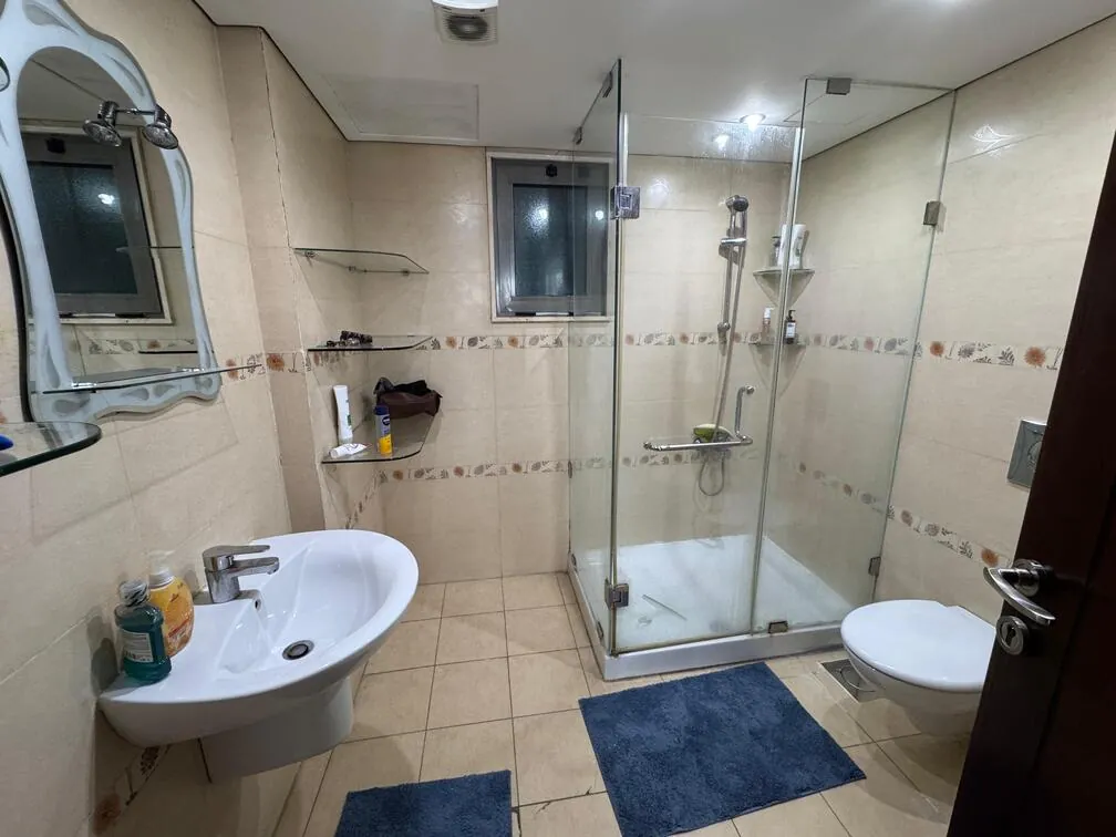 Spacious Apartment For Rent in Ras El Nabeh, Beirut — الصورة 9