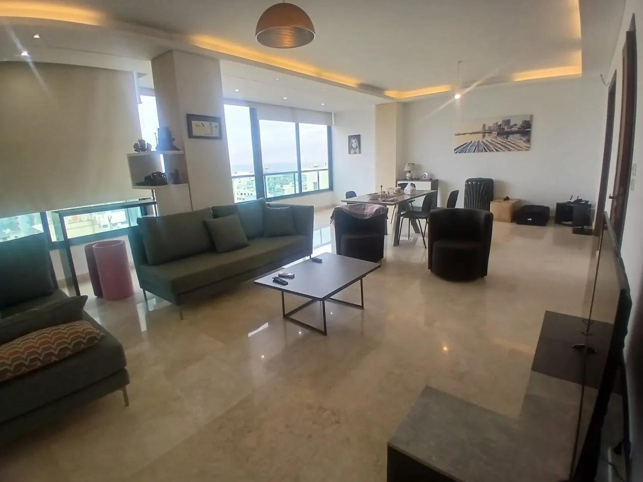3-Bedroom Apartment For Sale in Ain El Mreisseh, Ras Beirut