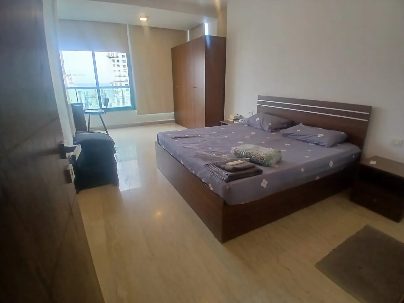 3-Bedroom Apartment For Sale in Ain El Mreisseh, Ras Beirut — الصورة 6