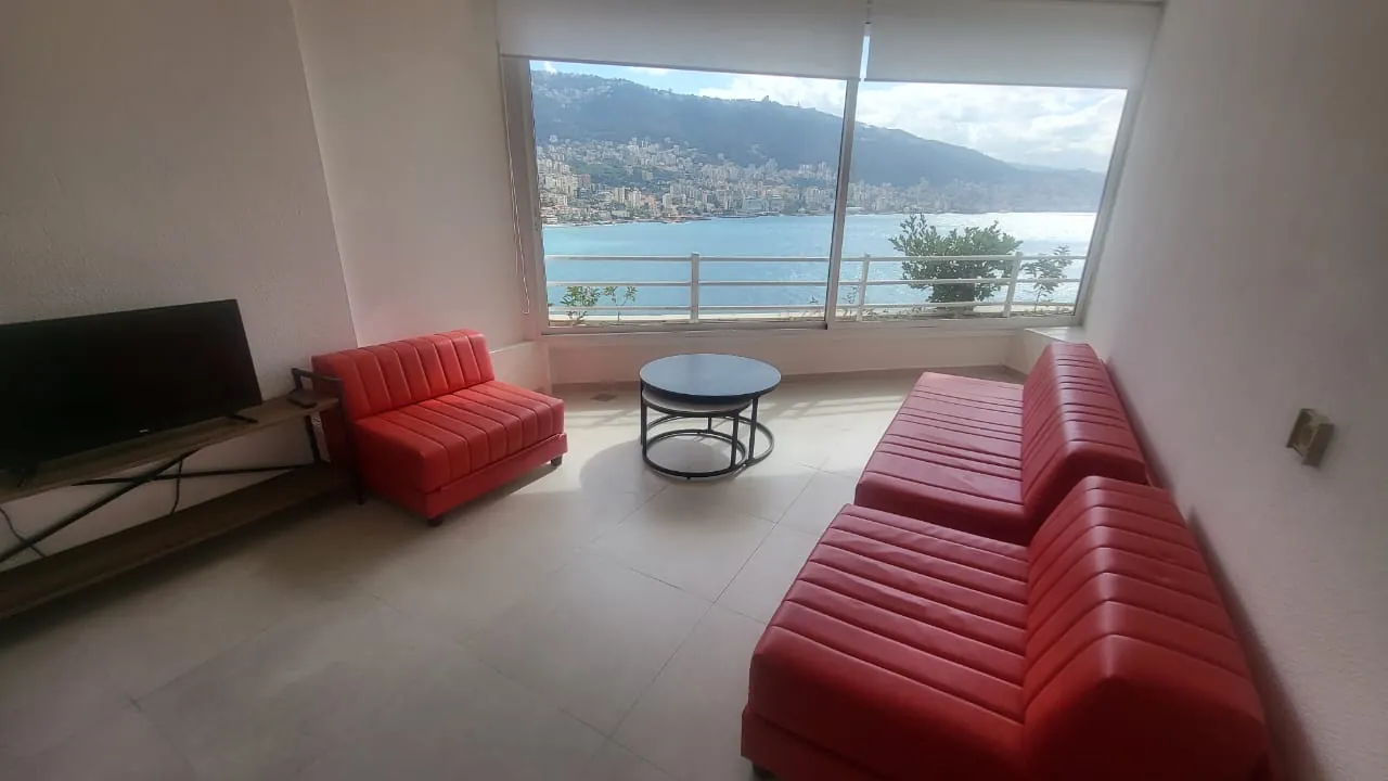 Furnished Chalet For Rent in A Well Known Resort in Tabarja — الصورة 4