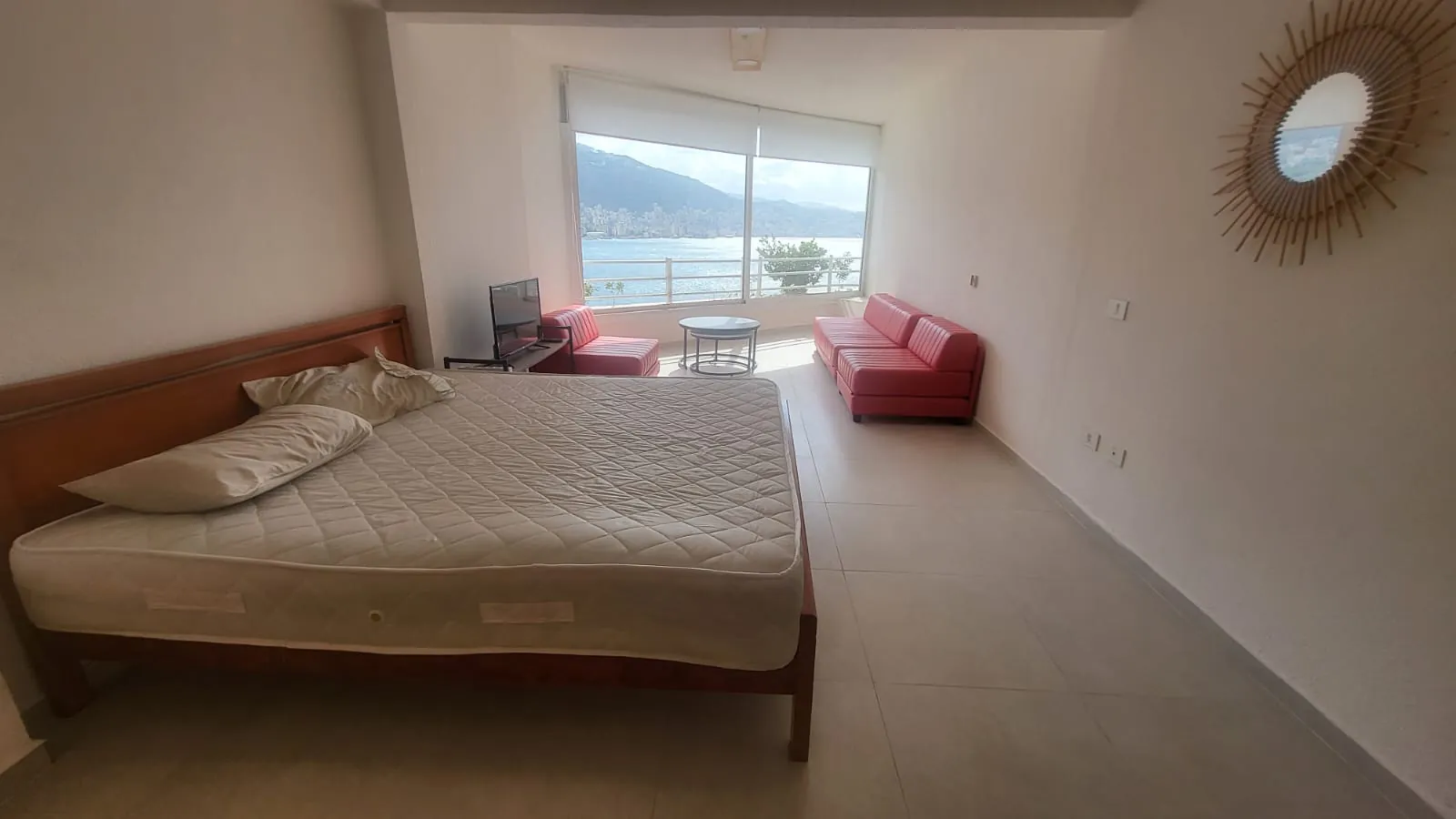 Furnished Chalet For Rent in A Well Known Resort in Tabarja — الصورة 5