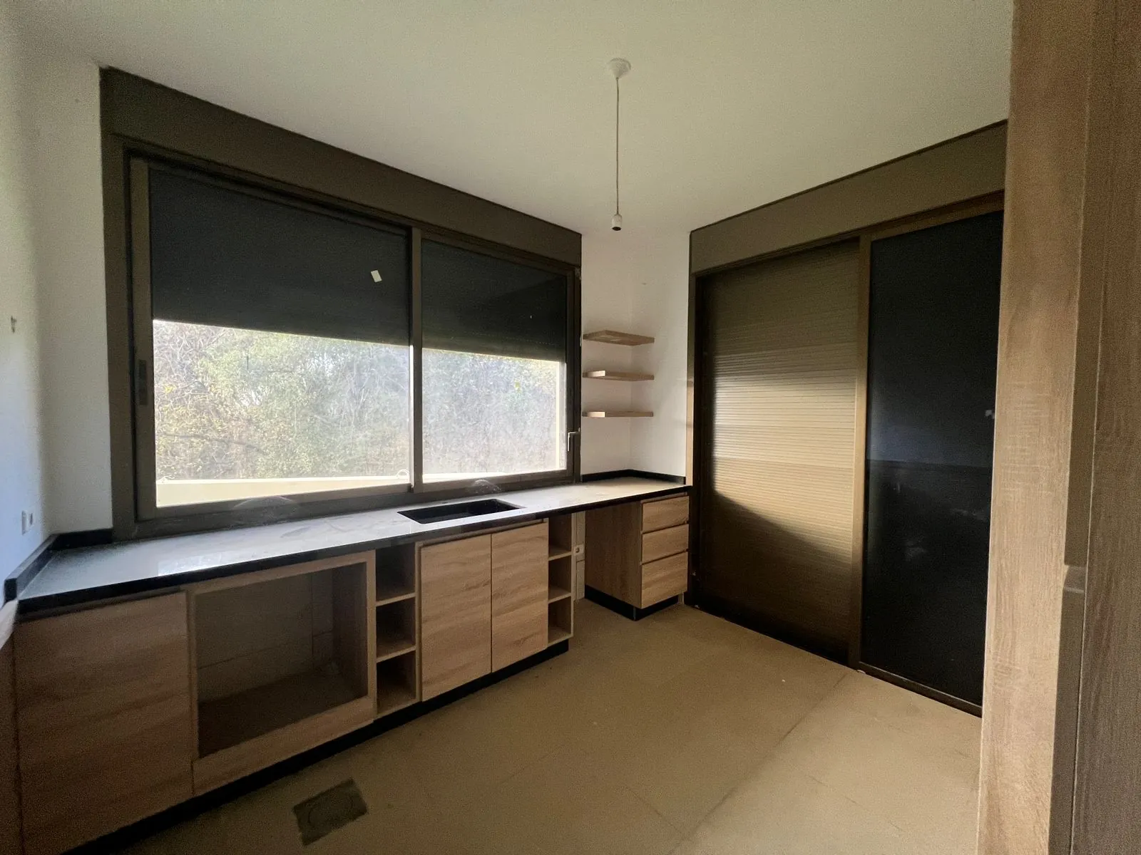 Brand New Apartment With A Garden For Sale in Blaybel, Aley — الصورة 7