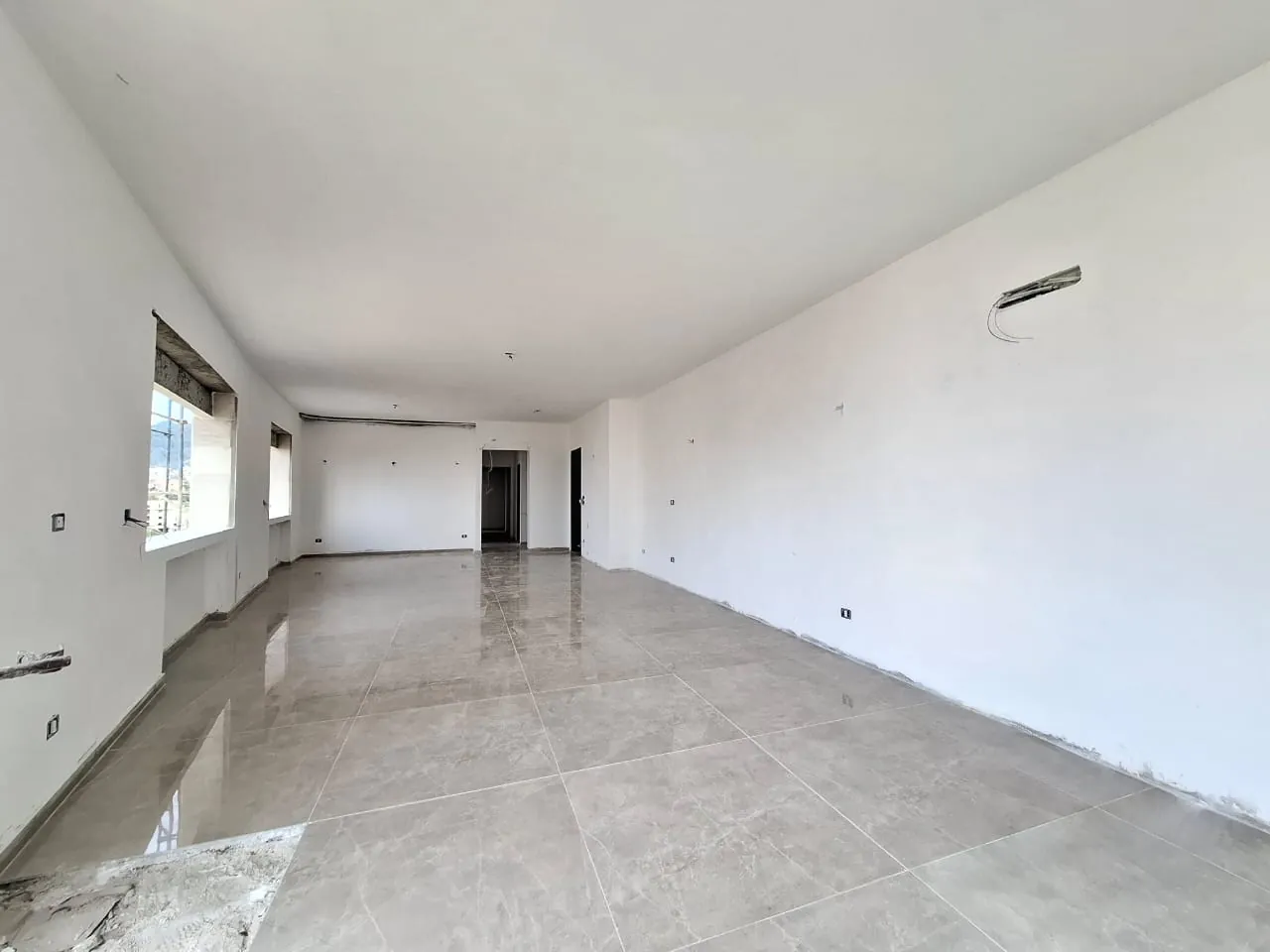 Spacious Apartment For Sale in Ghedras with One Year Payment Facilities — الصورة 3
