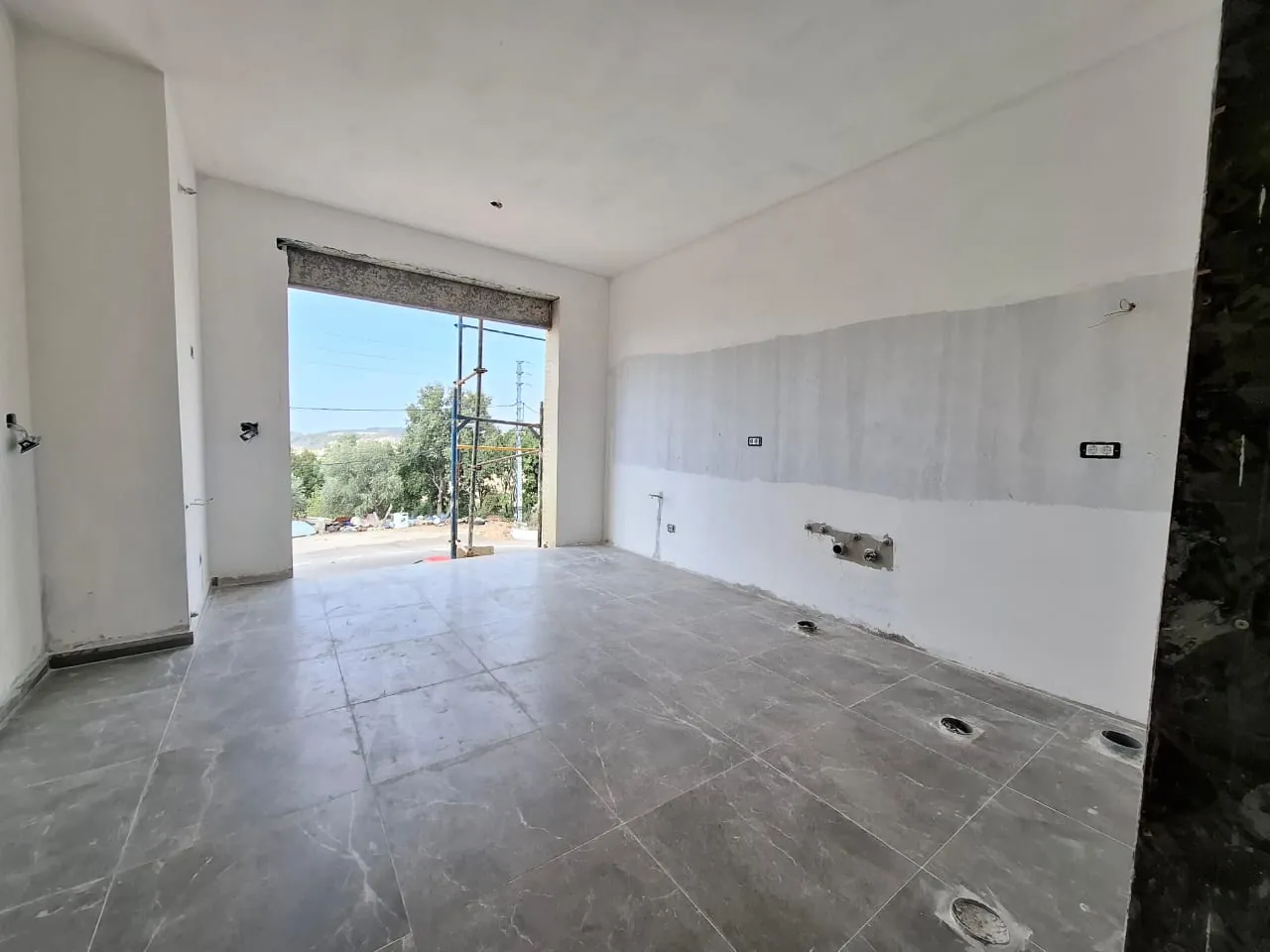 Spacious Apartment For Sale in Ghedras with One Year Payment Facilities — الصورة 4