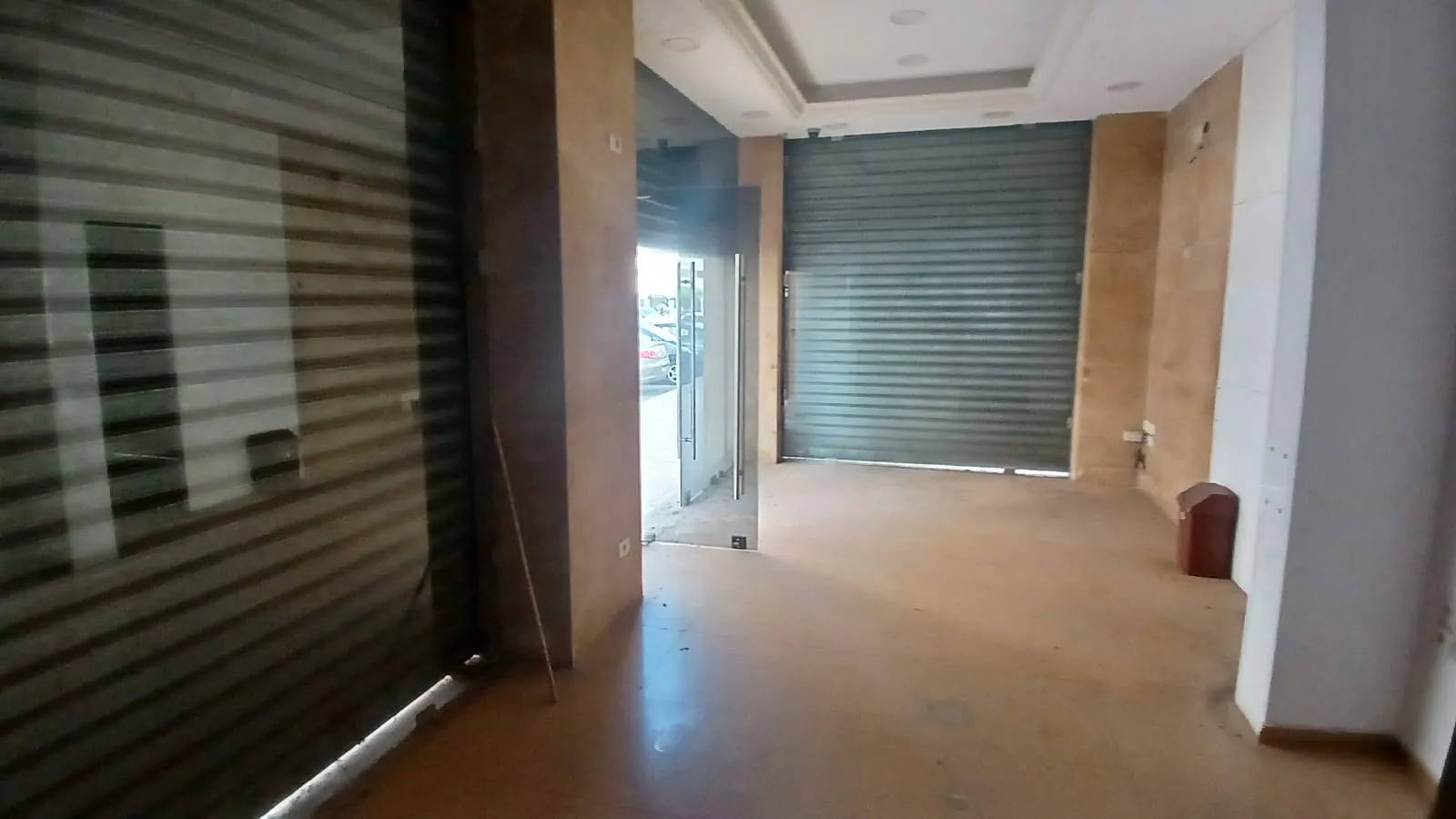 A 60 SQM Shop With Terrace For Rent in Jdeideh