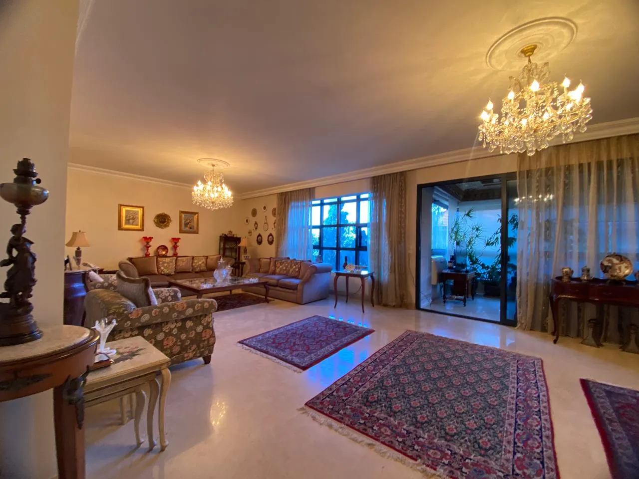 Spacious Apartment with Terrace & Open Sea View For Sale in Bliss, Ras Beirut — الصورة 5