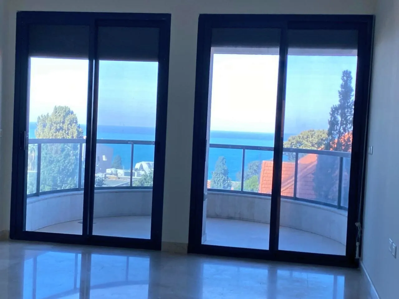 Spacious Apartment with Open Sea View For Sale in Bliss, Ras Beirut — الصورة 5