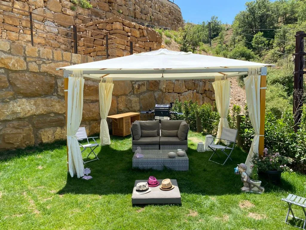 Exclusive! Fully Furnished Decorated Chalet For Sale in Fakra — الصورة 5