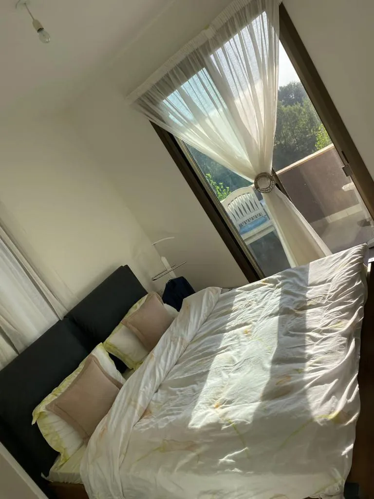 Exclusive! Fully Furnished Decorated Chalet For Sale in Fakra — الصورة 6