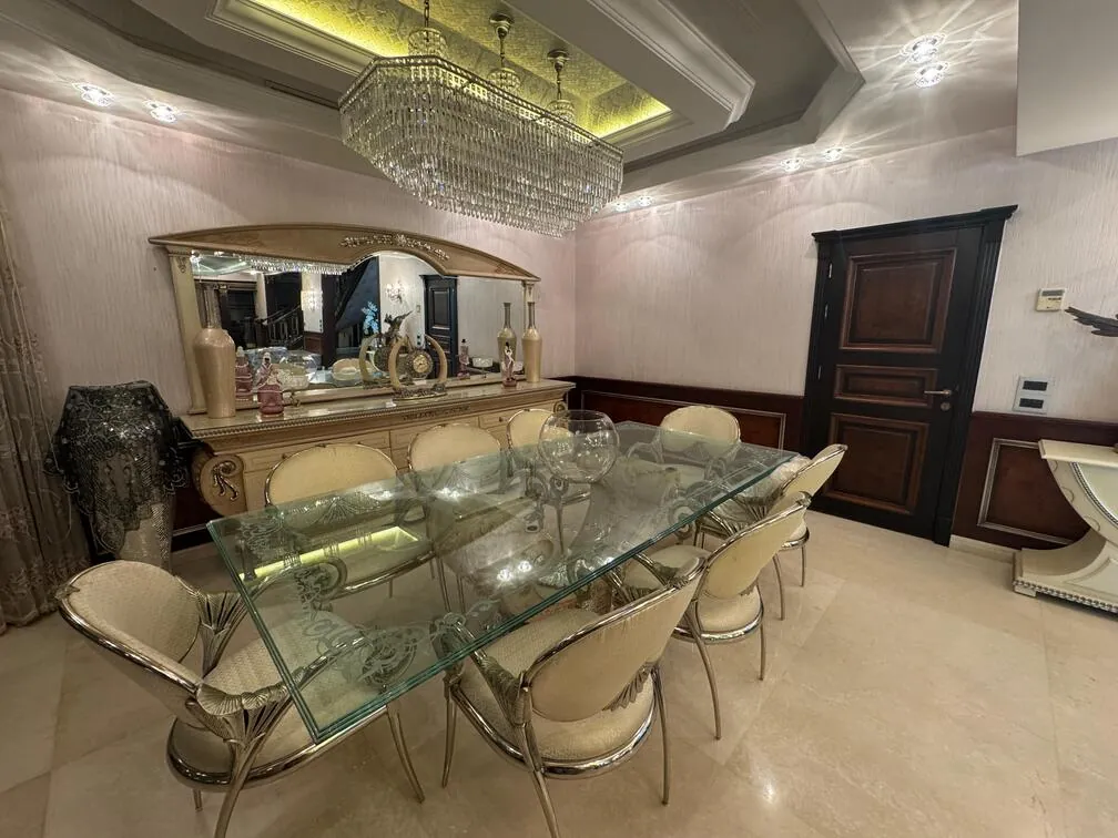 Luxurious High-End Duplex For Sale in Rawche — الصورة 5