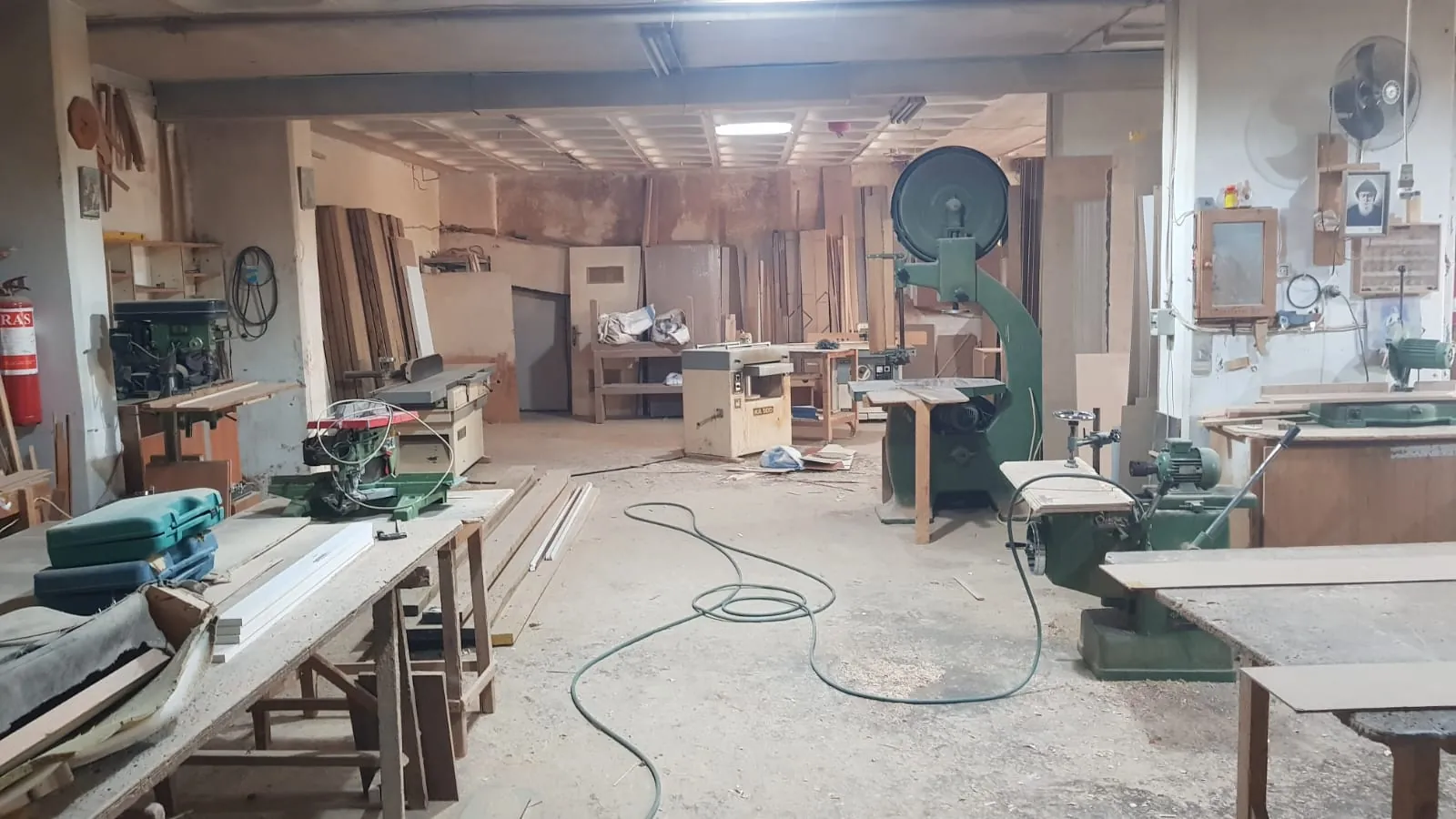 A 250 SQM Factory For Sale in Fanar — الصورة 2
