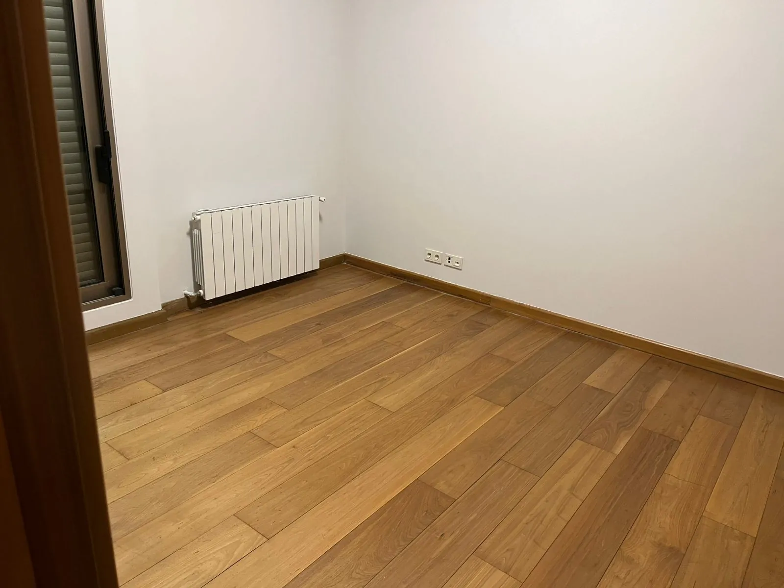 High-End 4-Bedroom Apartment For Rent in Bliss, Ras Beirut — الصورة 8