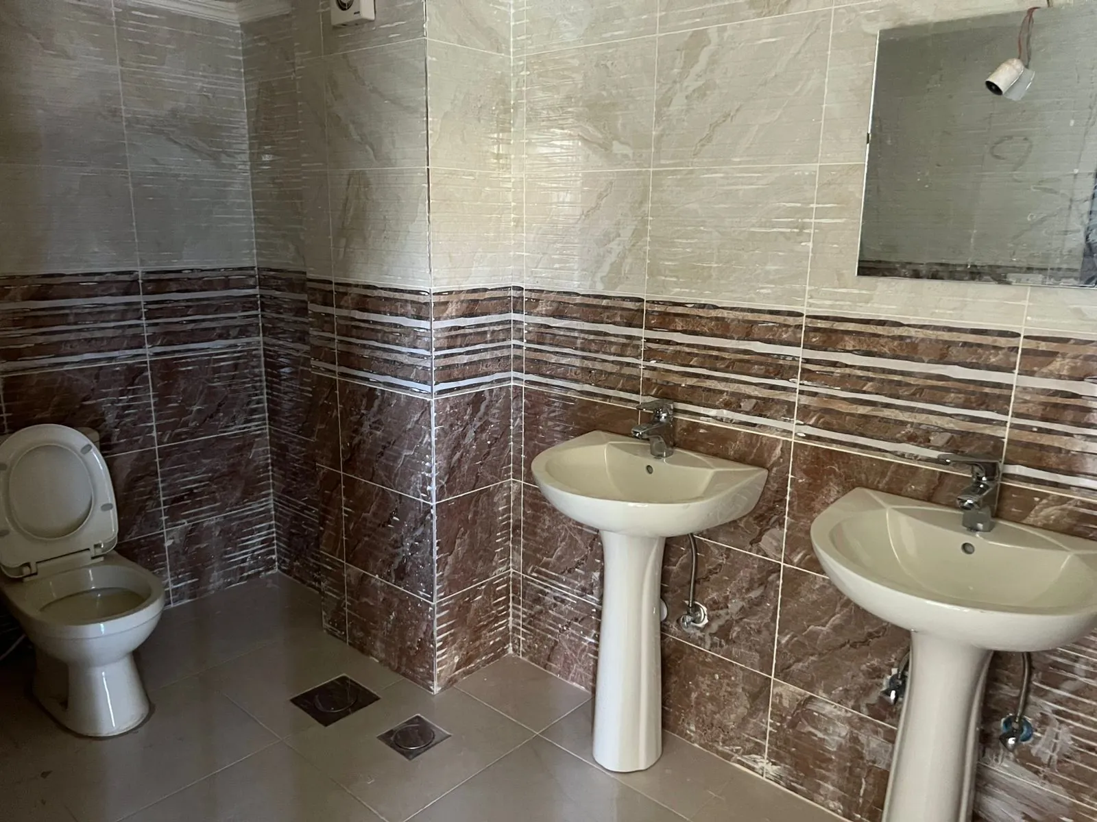 Brand New Apartment For Sale in Bchamoun — الصورة 4