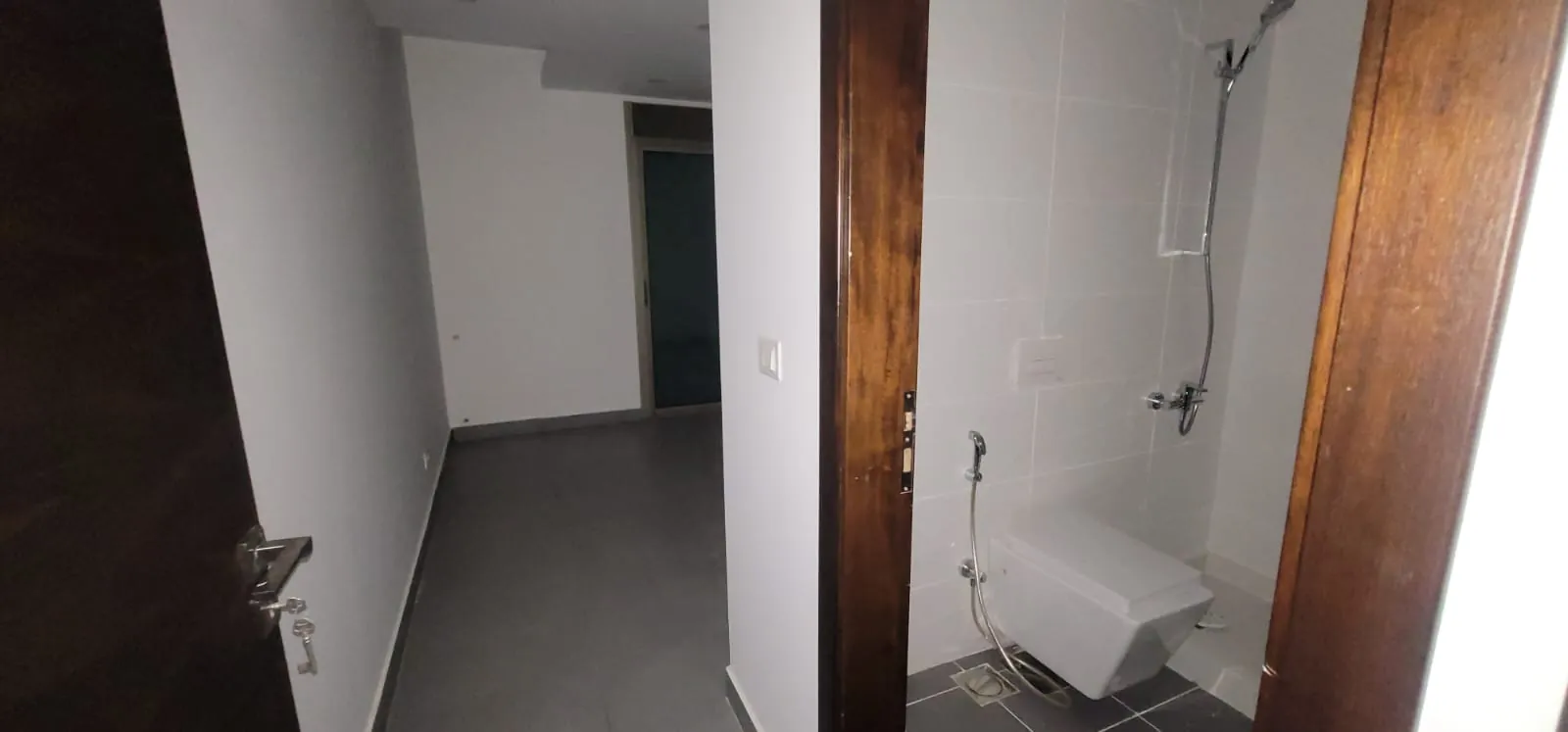 Spacious Apartment With Terrace For Sale in Sahel Alma — الصورة 6