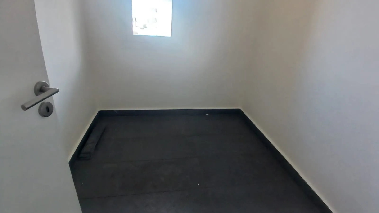 Spacious Apartment For Rent in Naccache — photo 4