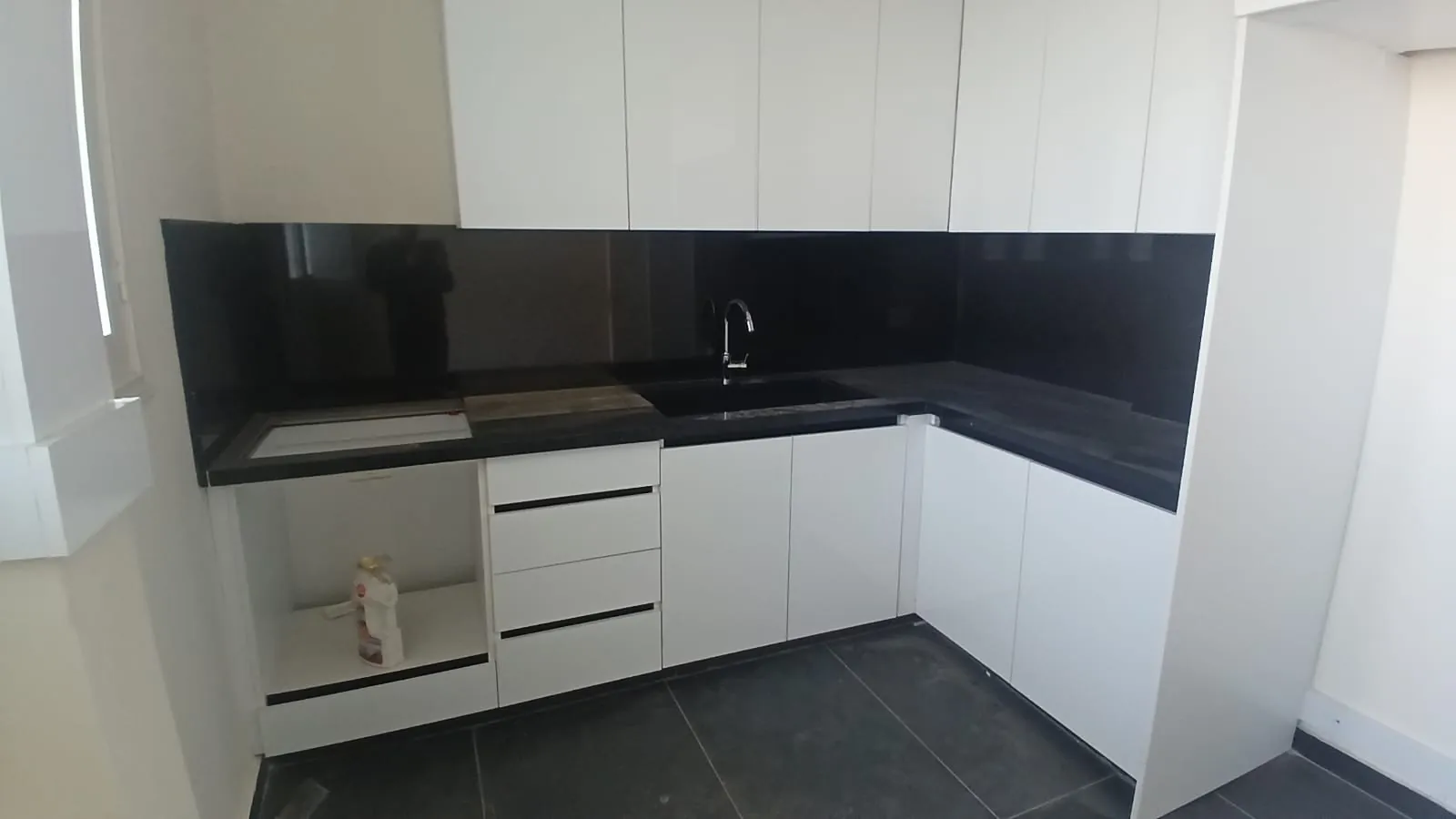 2-Bedroom Apartment For Rent in Naccache — photo 3