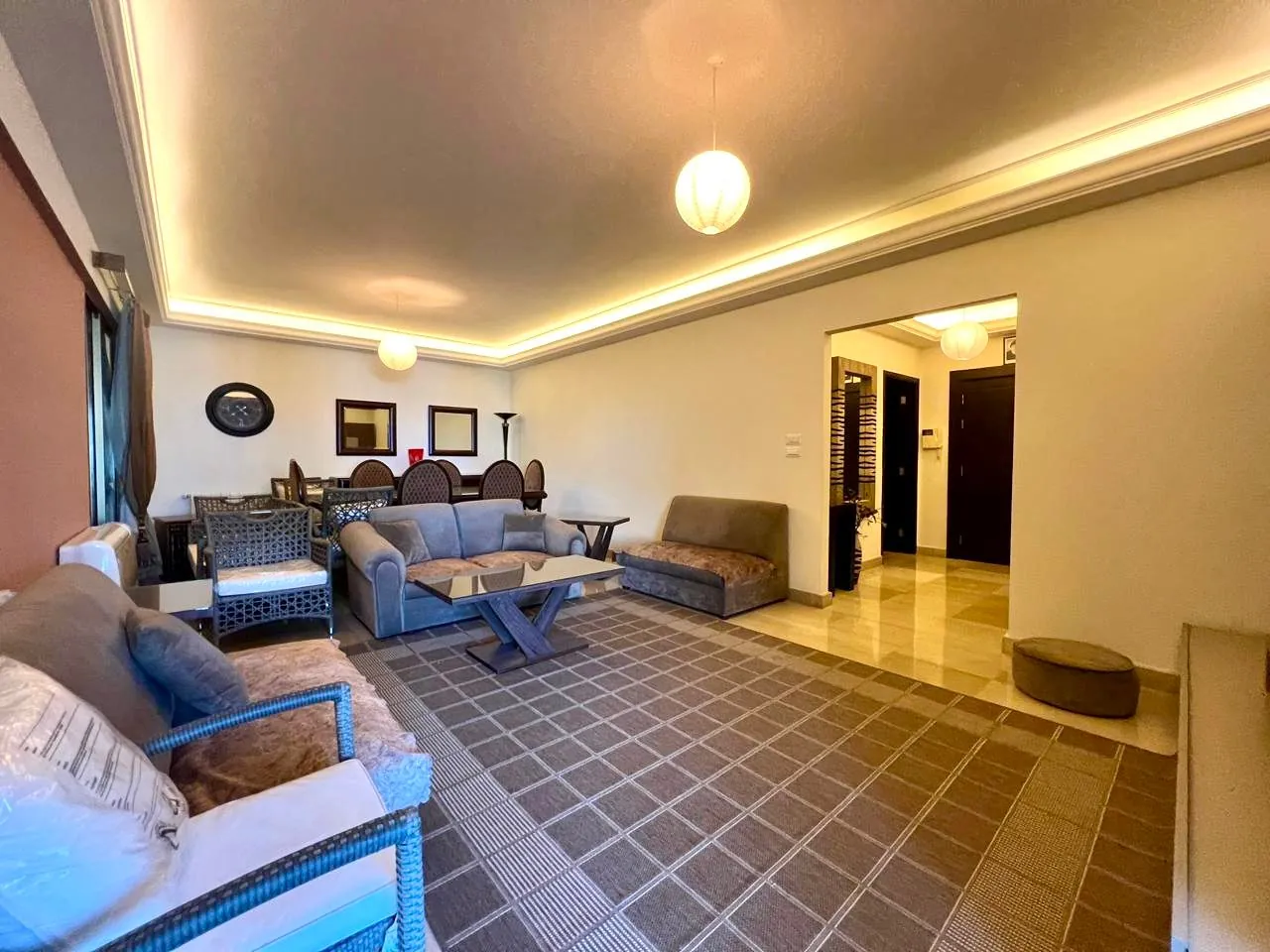Bright Apartment For Sale in Achrafieh, Geitawi