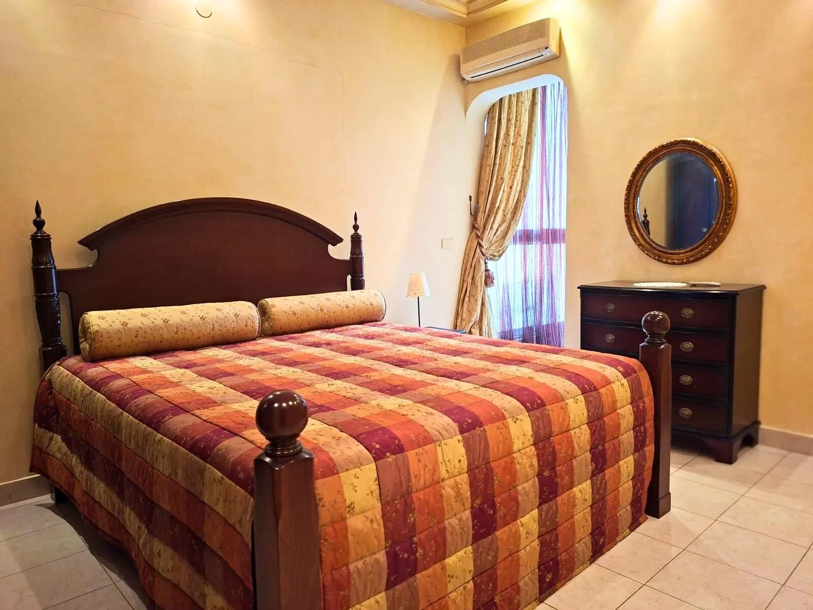 Spacious 3-Bedroom Apartment For Sale in Msaytbeh, Yazbek Street — photo 6