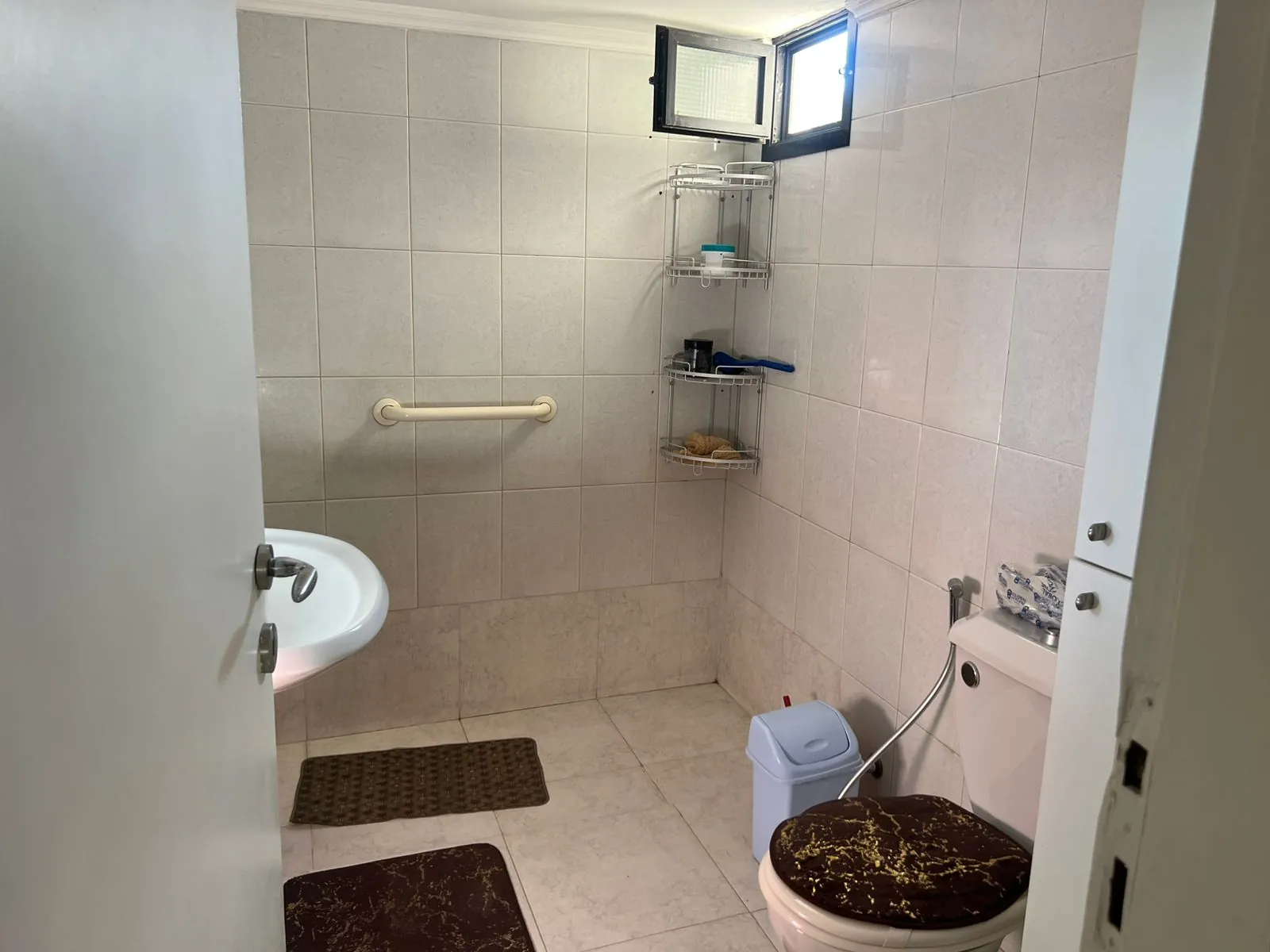 3-Bedroom Apartment For Sale in Ain Al Remmane — الصورة 6