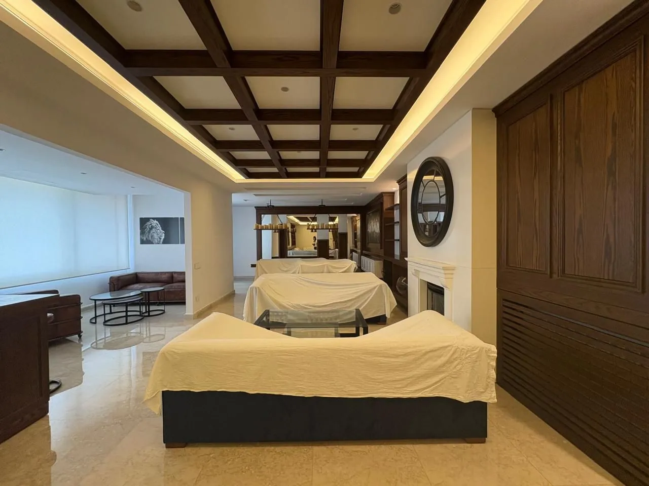 Fully Decorated High-End Finishing Apartment For Sale in Jdeideh — photo 2