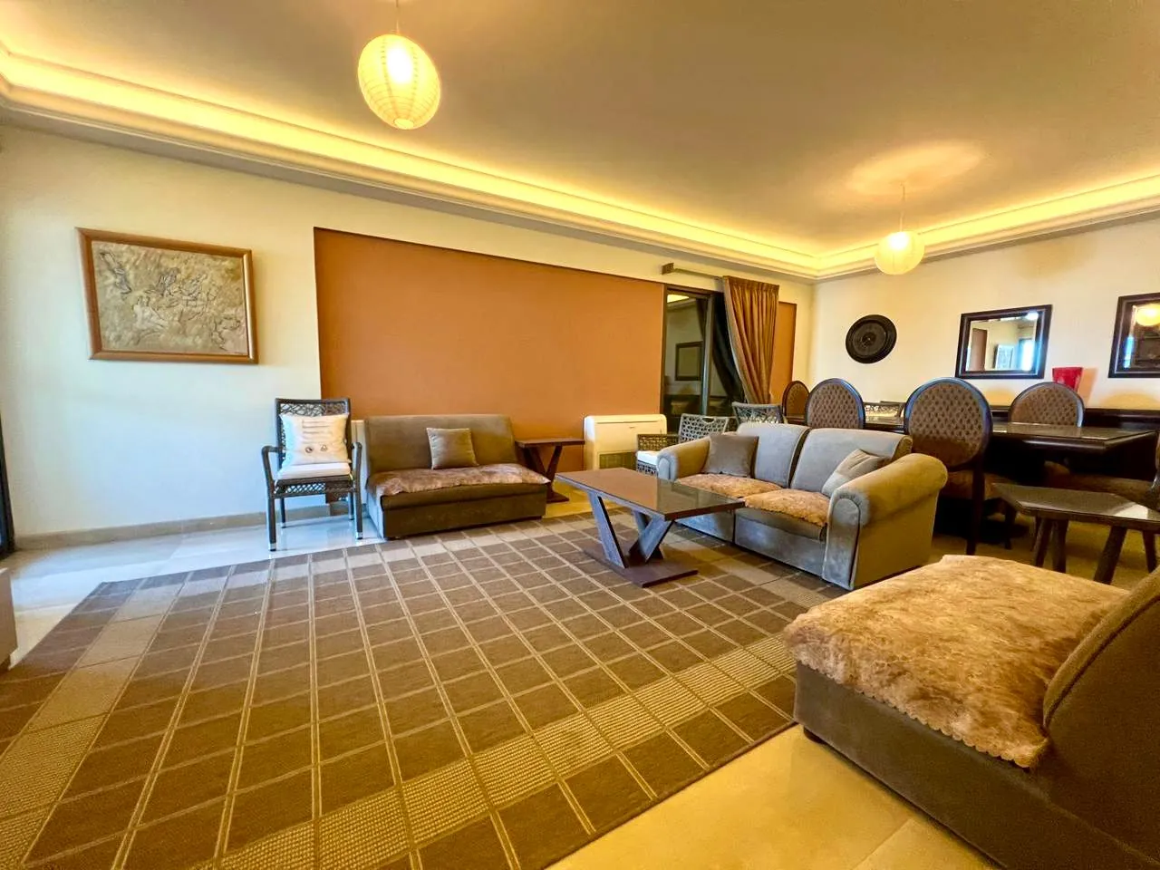 Bright Apartment For Rent in Achrafieh, Geitawi — الصورة 2