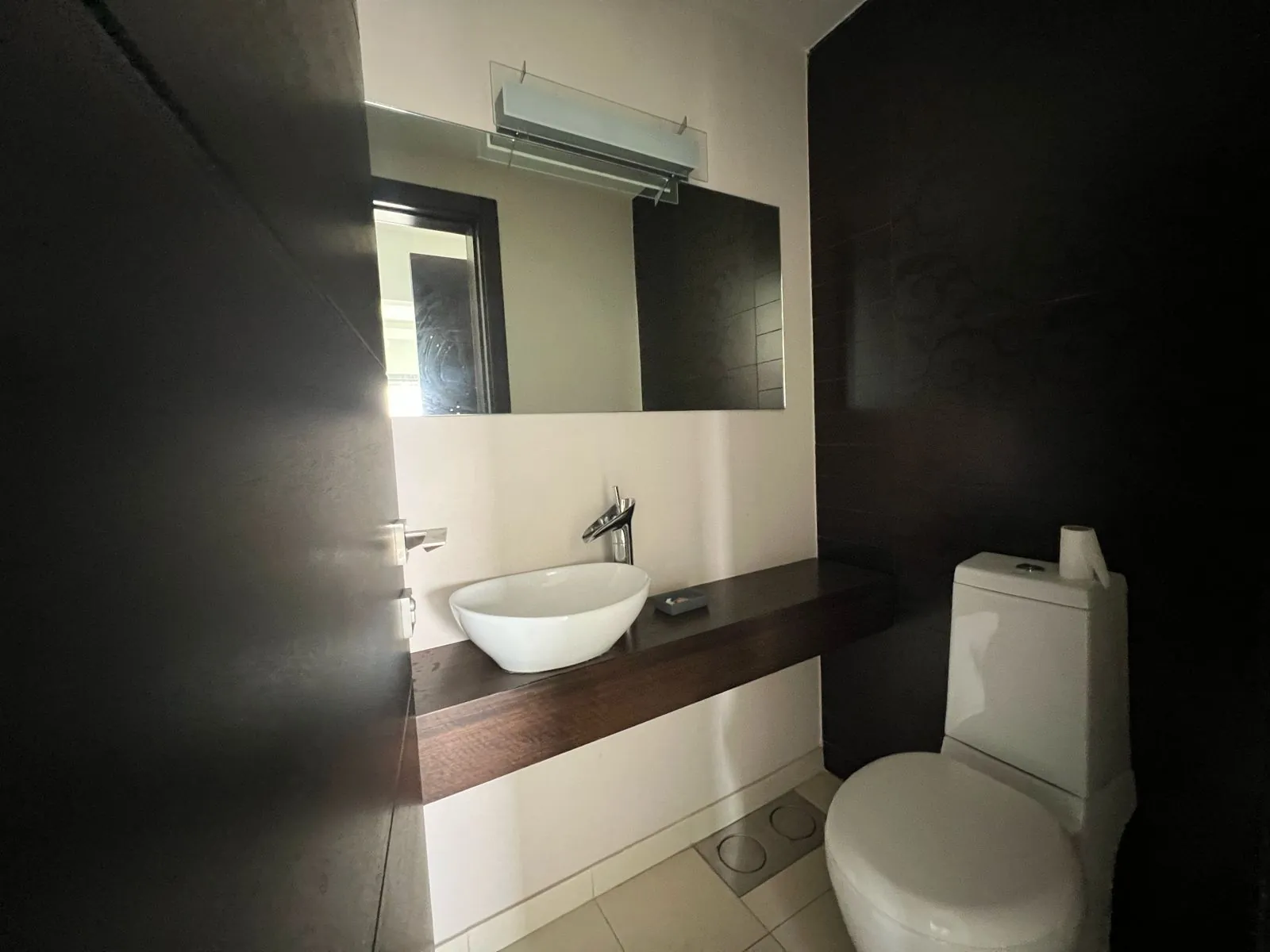 3-Bedroom Apartment For Sale in Achrafieh, Corniche El Nahr — الصورة 5