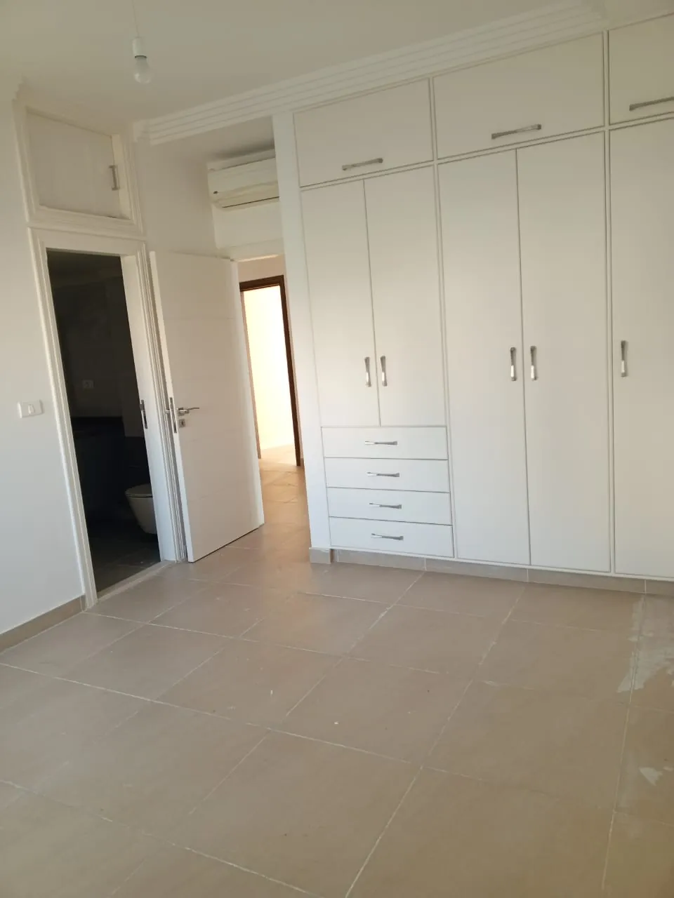 Deluxe Apartment For Sale in Sahel Alma — الصورة 8