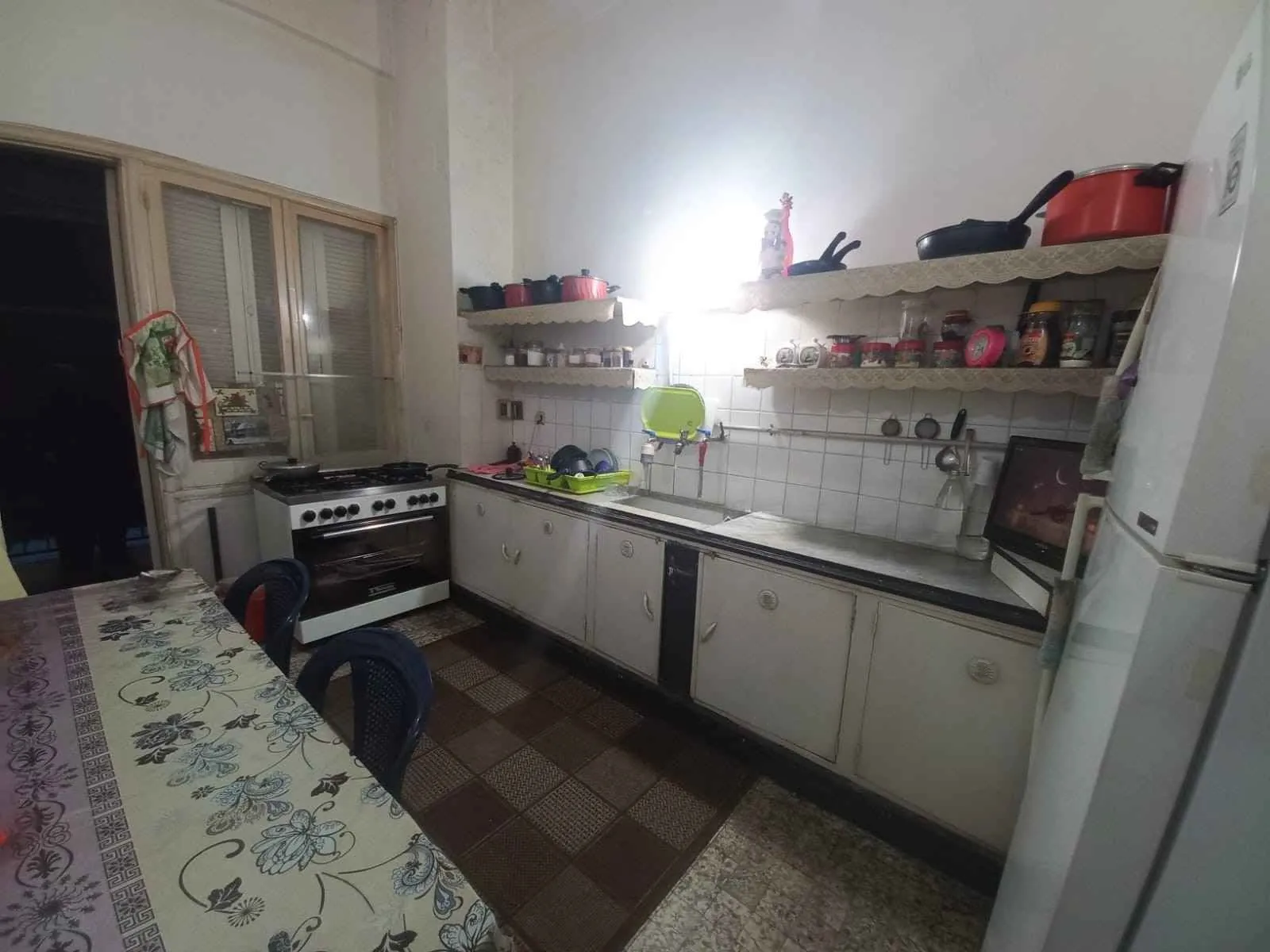 3-Bedroom Apartment For Sale in Achrafieh, Carré D'or — الصورة 3