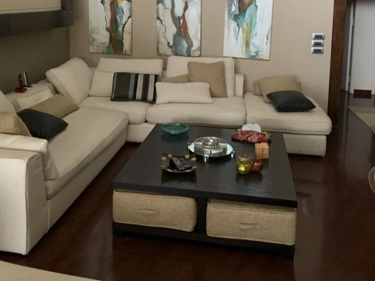 Beautiful 3-Bedroom Chalet For Sale in Tilal Kfarzebian — الصورة 2