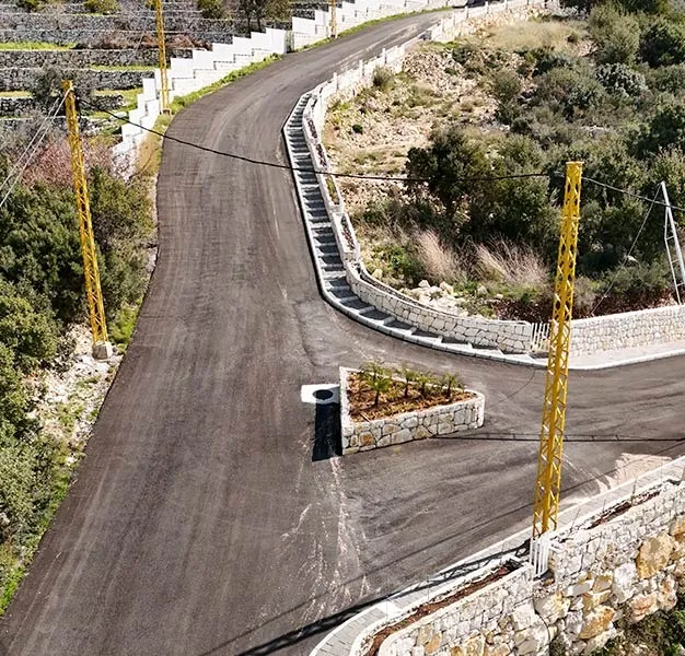 A 2000 SQM Land With A Beautiful Sea View For Sale in Smar Jbeil, Batroun — الصورة 6