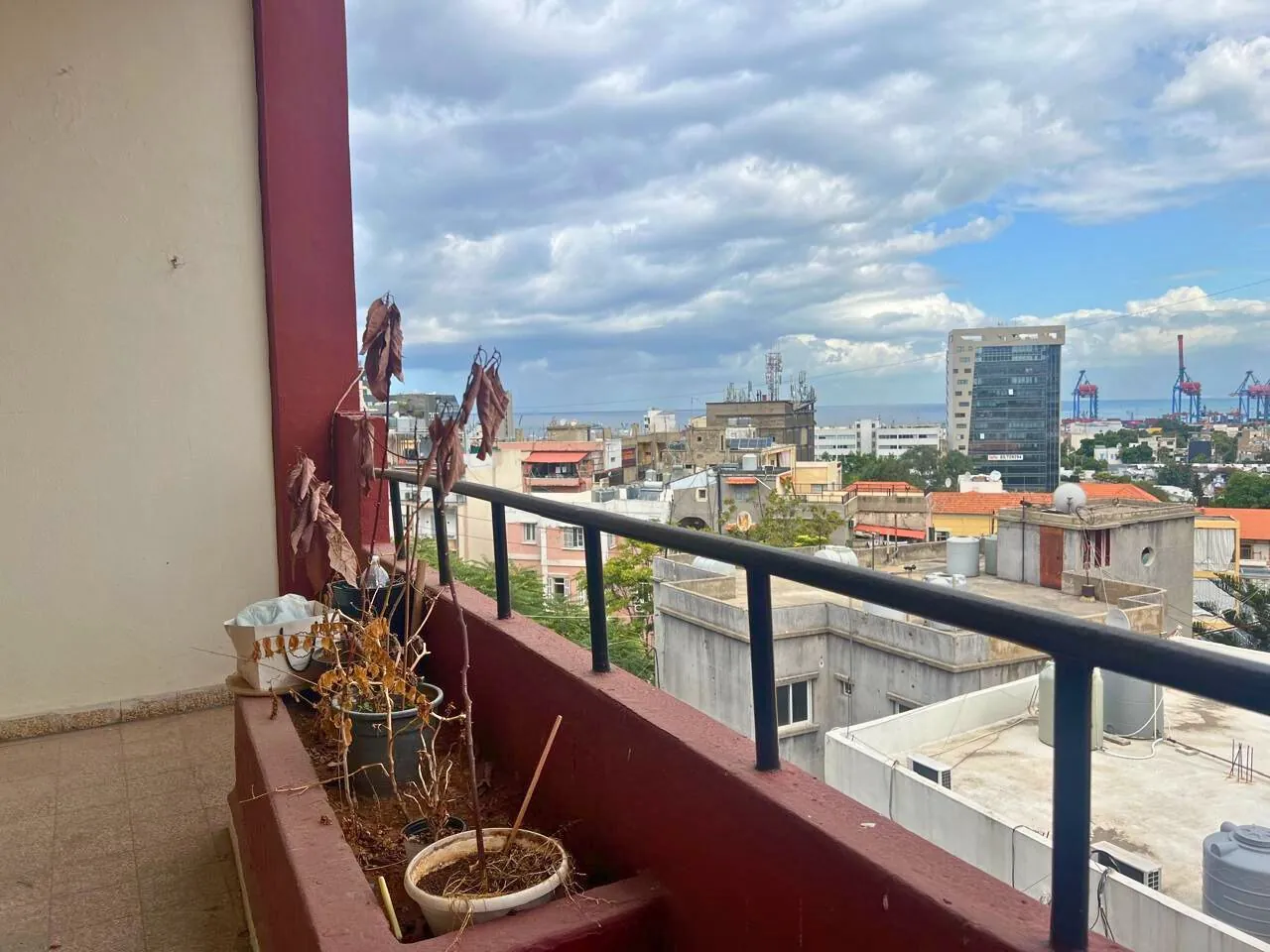 Spacious Apartment In A Gated Community For Rent In Achrafieh, Sioufi — الصورة 3