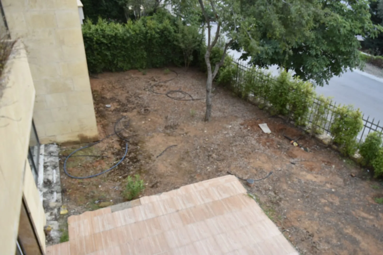Exclusive! Charming Triplex Villa For Sale in A Prime Location in Broumana — الصورة 10