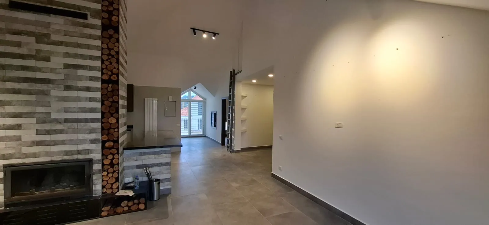 Exclusive! Decorated Penthouse For Sale in Dhour Choueir — الصورة 6