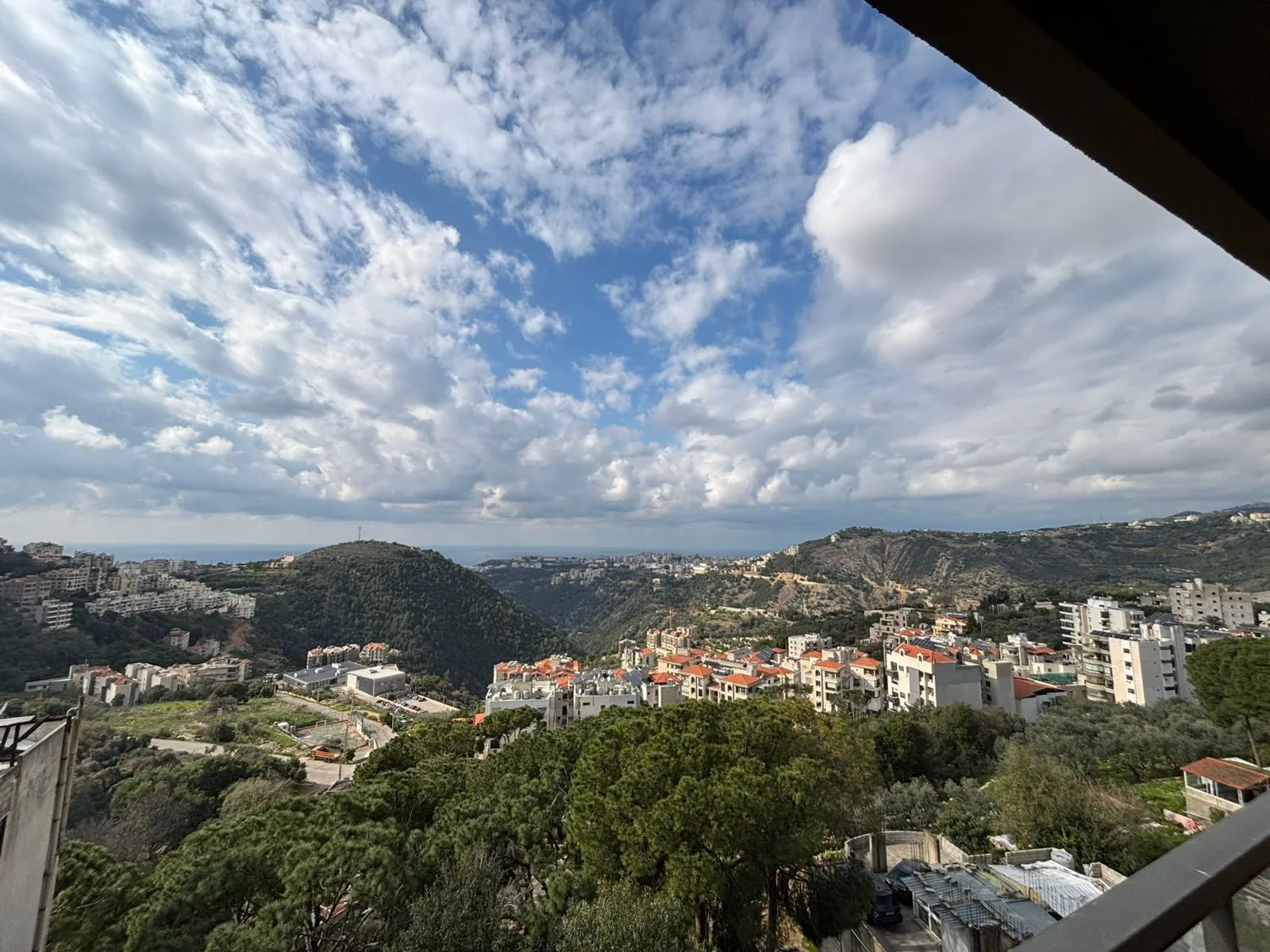 Decorated Apartment With A Beautiful View For Sale in Zikrit — الصورة 10