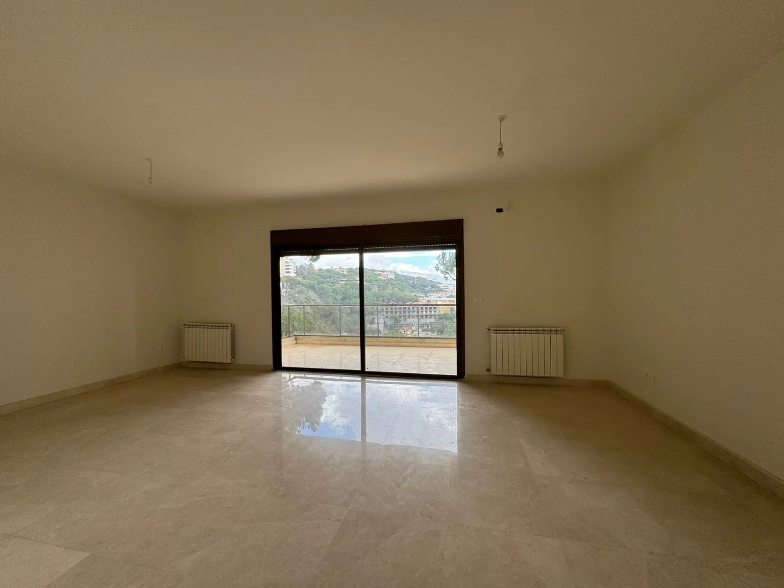 Brand New Apartment in A New Building For Sale in Broumana — photo 4