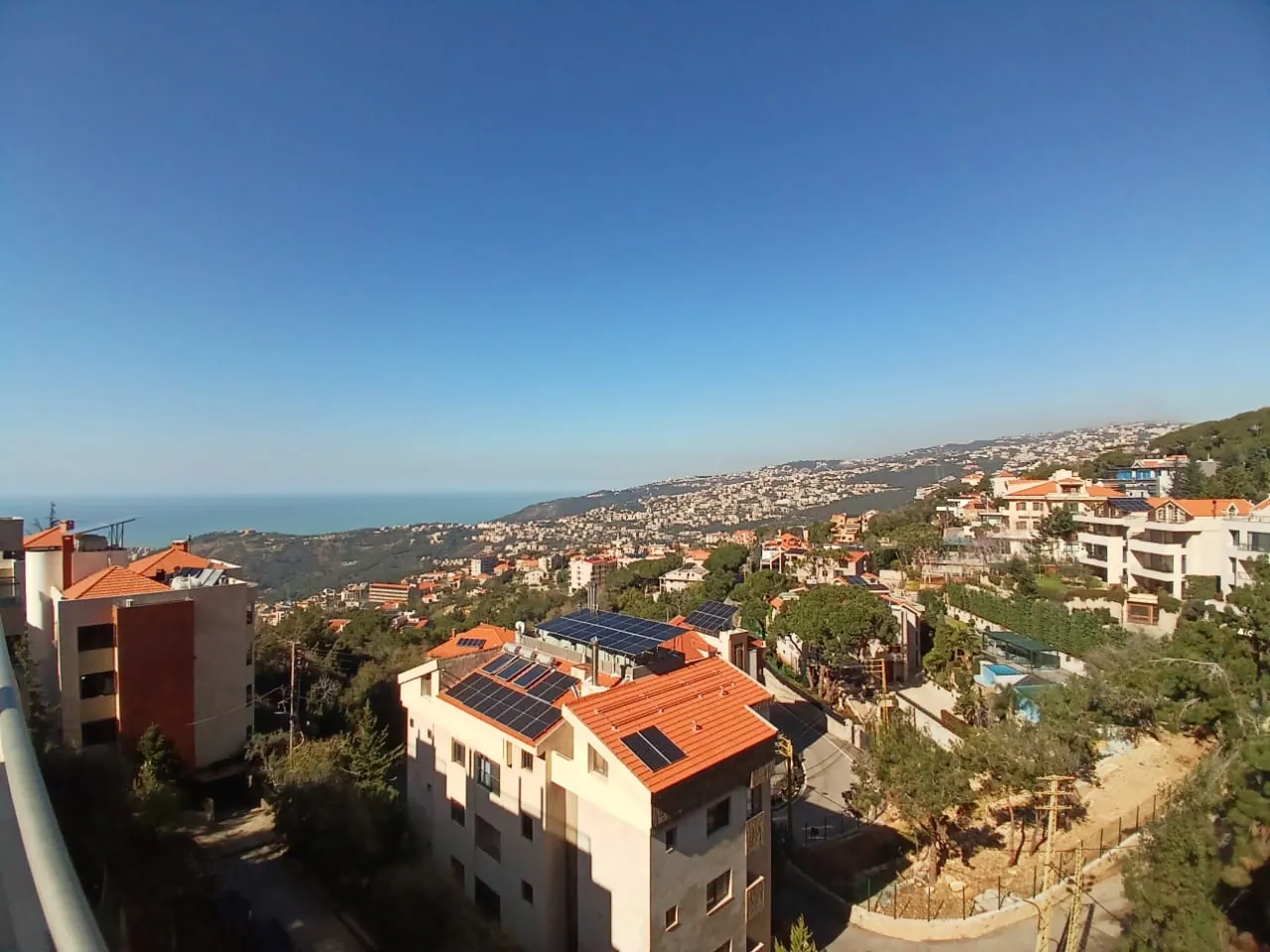 Core And Shell Duplex For Sale With A Very Nice View in Qornet Hamra — الصورة 6