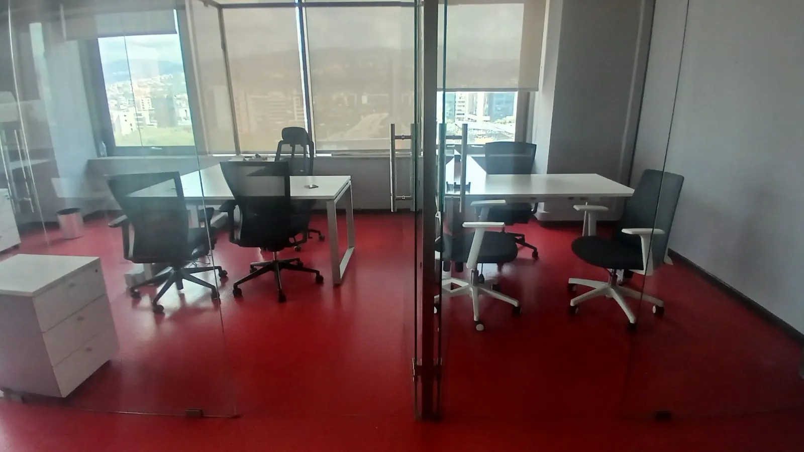 Fully Furnished Office For Rent in Sin El Fil — photo 4