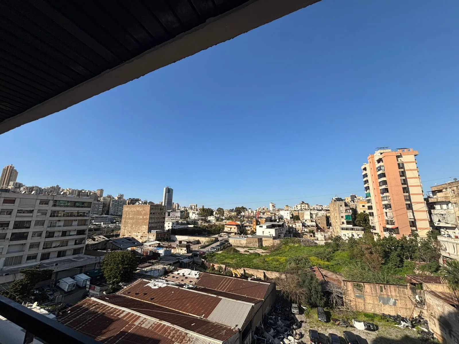 Renovated Unfurnished Apartment For Rent in Sin El Fil — الصورة 2