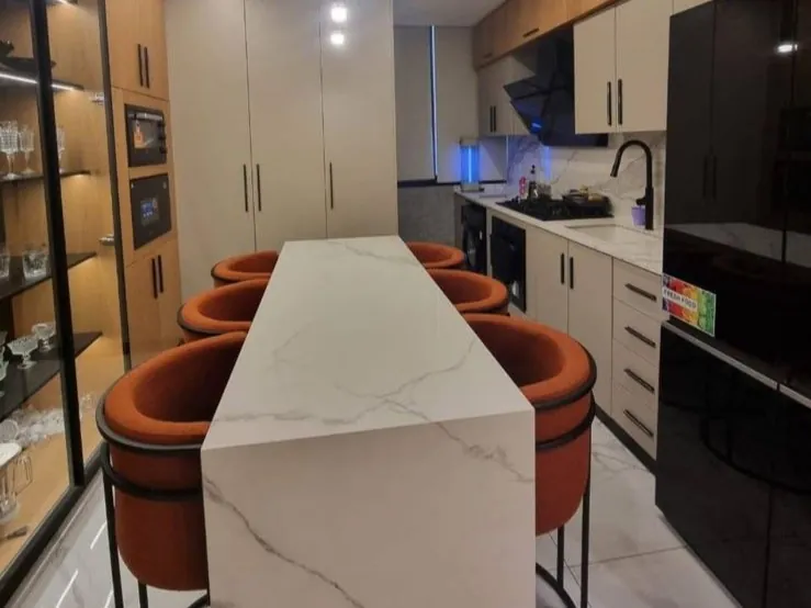 Cozy & Furnished Apartment For Sale in Calm Area in Mar Elias, Beirut — الصورة 3